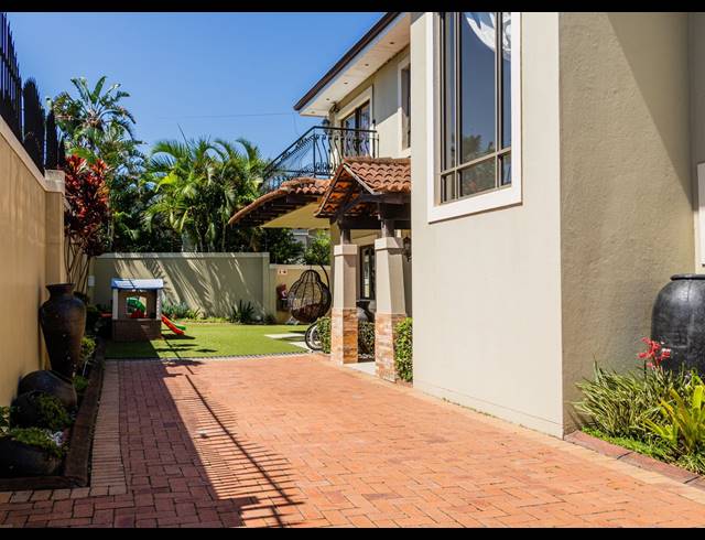 4 BEDROOM DUPLEX FOR SALE IN WESTVILLE